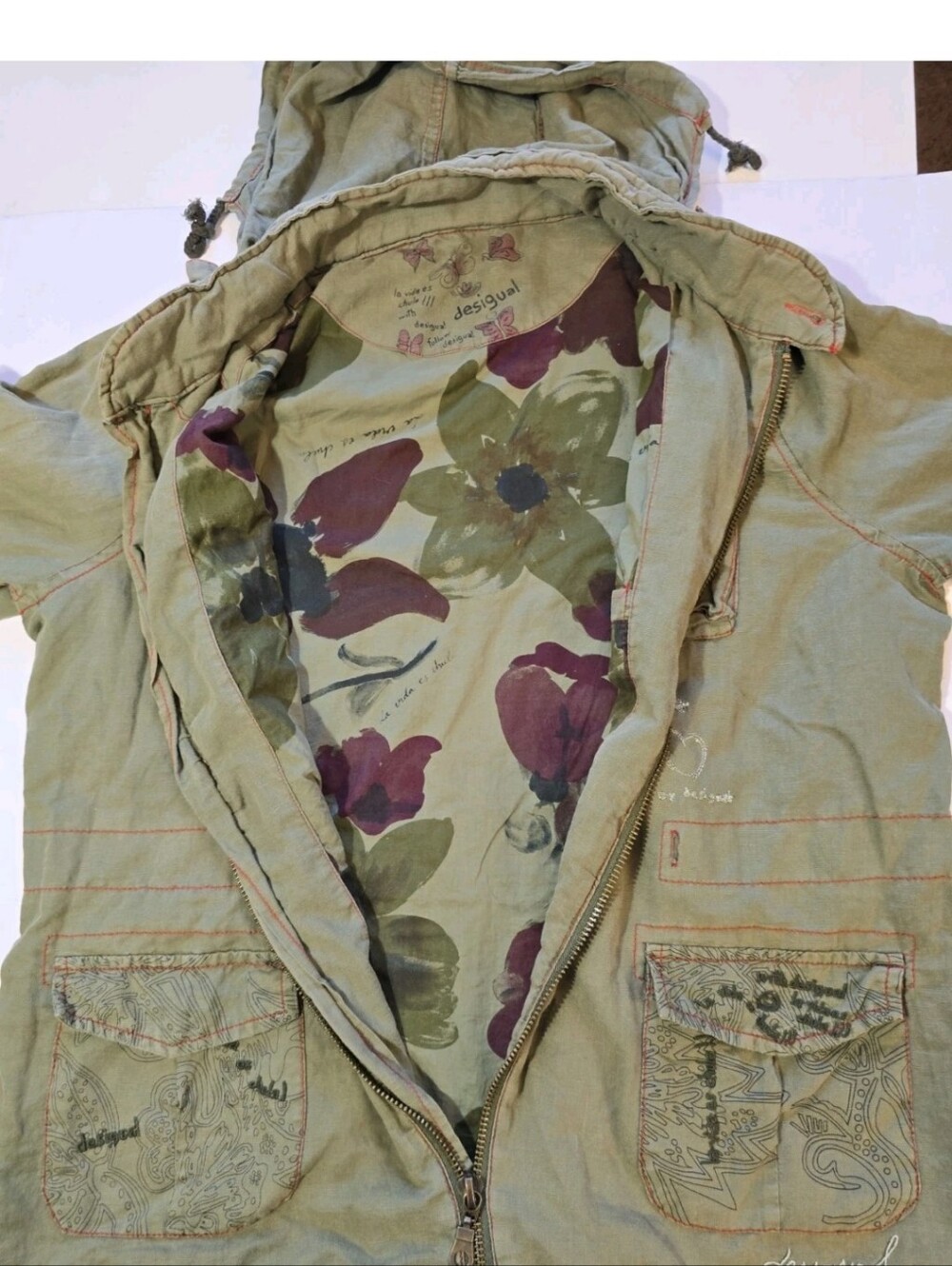 Desigual Womens Army Green Hooded Jacket with Floral Embroidered Patches Size 46 - Picture 11 of 13